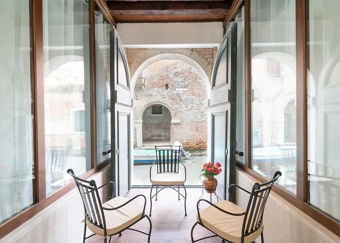 Riva Palace s By Wonderful Italy